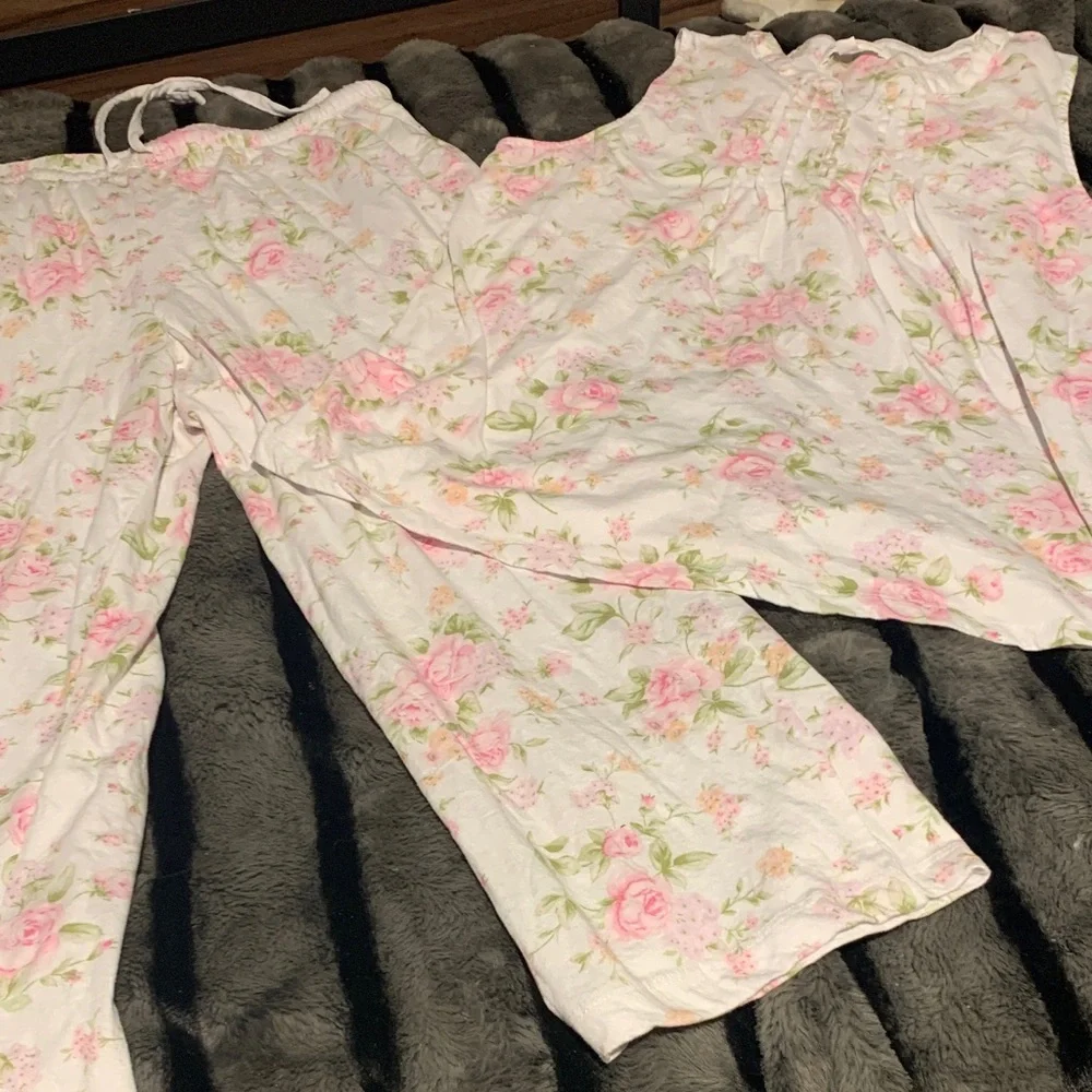 #510 Floral Pajama Set with Pink Roses - Picture 1 of 9